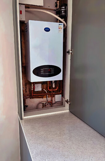 https://kewdalehotwater.com.au/uploads/2025/06/instant-hot-water-systems-44293.jpg